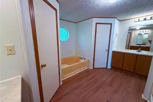 1042 Wells Creek Rd, Madison, NC 27025 - Photo 33