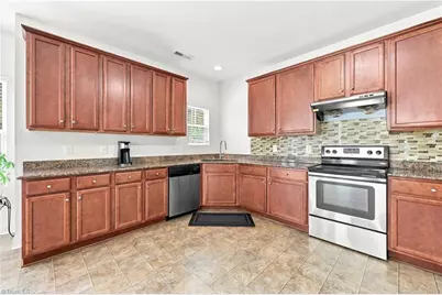 3890 Filton Drive, Greensboro, NC 27406 - Photo 11