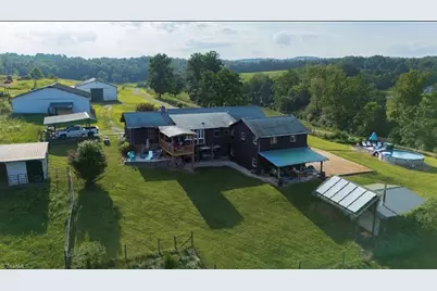 300 Tom Hunter Road, Pilot Mountain, NC 27041 - Photo 5