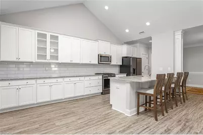138 Dunvegan Lane, Burlington, NC 27215 - Photo 3