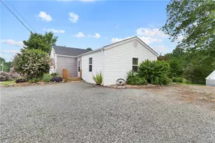 940 Liberty Church Rd, Thomasville, NC 27360 - Photo 21