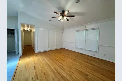5121 W Wendover Avenue, Jamestown, NC 27282 - Photo 15