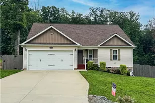 8504 Altavista Dr, Stokesdale, NC 27357 - Photo 45