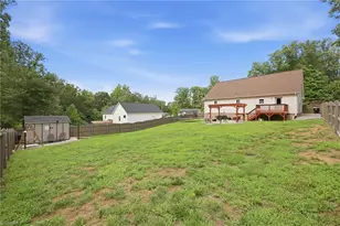 8504 Altavista Dr, Stokesdale, NC 27357 - Photo 43