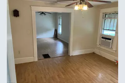 1618 Elwood Avenue, Greensboro, NC 27403 - Photo 9