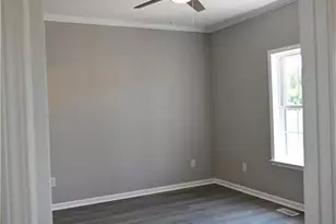 129 E Oakdale St, Mount Airy, NC 27030 - Photo 17