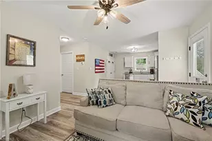 408 Jarrett St, Thomasville, NC 27360 - Photo 7