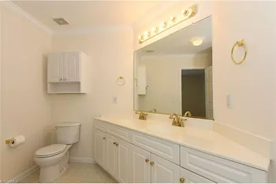 5607 Wellsley Drive W, Greensboro, NC 27407 - Photo 25