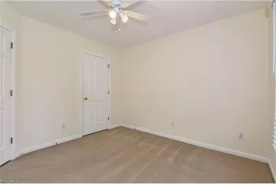 5607 Wellsley Drive W, Greensboro, NC 27407 - Photo 29