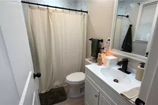 3632 Old Vineyard Rd, Winston-Salem, NC 27104 - Photo 7