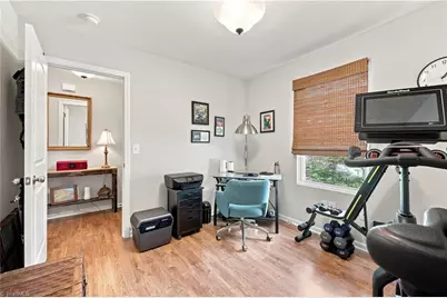 6909 Lowline Drive, Greensboro, NC 27405 - Photo 7