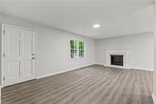 1500 Pebblebrook Rd, Winston-Salem, NC 27105 - Photo 9