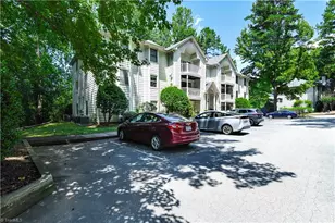 5934 W Friendly Ave, Greensboro, NC 27410 - Photo 27