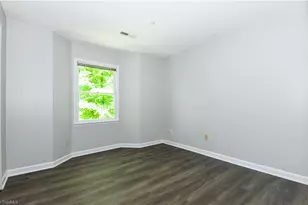 5934 W Friendly Ave, Greensboro, NC 27410 - Photo 21