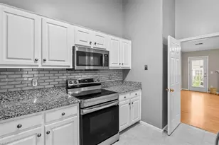 2325 Meadow Gate Dr, Greensboro, NC 27455 - Photo 13