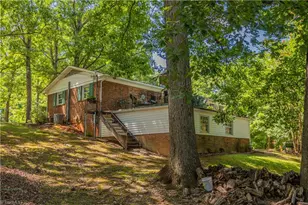 328 Oakgrove Rd, Asheboro, NC 27205 - Photo 43