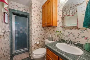 328 Oakgrove Rd, Asheboro, NC 27205 - Photo 27