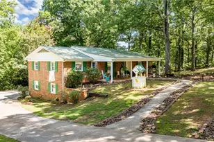 328 Oakgrove Rd, Asheboro, NC 27205 - Photo 3