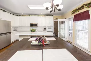 3101 Lodge Dr, Jamestown, NC 27282 - Photo 17
