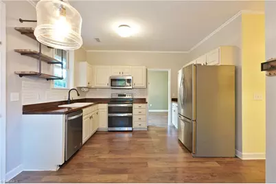 19 Crestbrook Court, Greensboro, NC 27455 - Photo 5