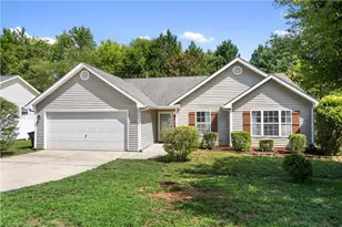 5702 Fountainhead Dr, Greensboro, NC 27455 - Photo 19