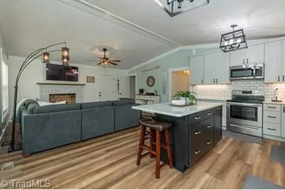 176 Friar Tuck Terrace, Lexington, NC 27292 - Photo 13