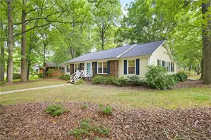 1711 Three Meadows Rd, Greensboro, NC 27455 - Photo 3