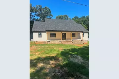721 N Fayetteville Street, Liberty, NC 27298 - Photo 1
