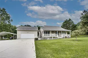 324 Deerfield Country Rd, Randleman, NC 27317 - Photo 3