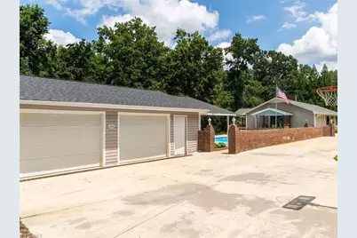 1805 Travis Lane, Burlington, NC 27217 - Photo 43