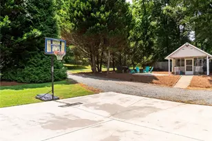 1805 Travis Ln, Burlington, NC 27217 - Photo 45