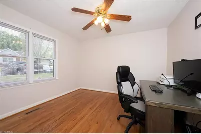620 Lantern Ridge Drive, Winston-Salem, NC 27104 - Photo 23