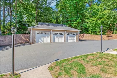 4552 Fernhaven Circle, Winston-Salem, NC 27104 - Photo 29