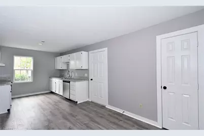 5832 Sir Knight Circle, Clemmons, NC 27012 - Photo 11