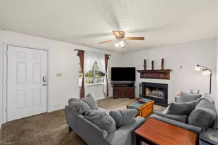 109 Poplar Ln, Thomasville, NC 27360 - Photo 5