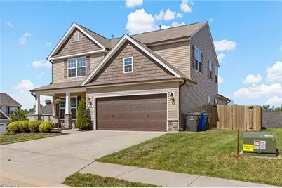 1839 Deveron Court, Kernersville, NC 27284 - Photo 3