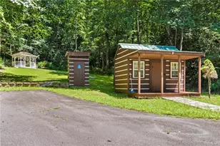 157 Wolf Trail, McGrady, NC 28649 - Photo 31