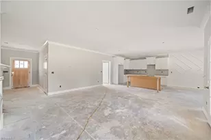 165 Canton Dr, Lexington, NC 27295 - Photo 5