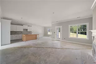 165 Canton Dr, Lexington, NC 27295 - Photo 3