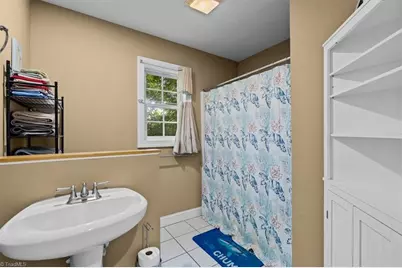 5919 Evelyn Lane, Pleasant Garden, NC 27313 - Photo 23