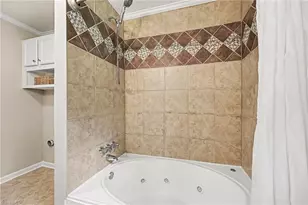 390 Woodhaven Shores Dr, Lexington, NC 27292 - Photo 17