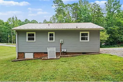 390 Woodhaven Shores Drive, Lexington, NC 27292 - Photo 21