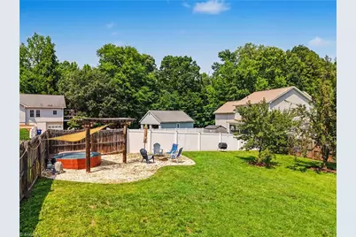 611 Camden Place Drive, Winston-Salem, NC 27103 - Photo 3