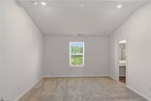 2106 Briar Run Dr, Greensboro, NC 27405 - Photo 19