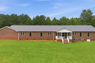 2052 Kennedy Rd, Thomasville, NC 27360 - Photo 5