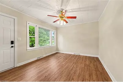 204 Broad Street, Reidsville, NC 27320 - Photo 5