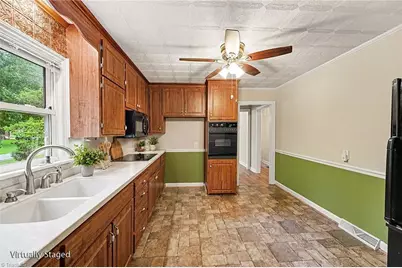 204 Broad Street, Reidsville, NC 27320 - Photo 9