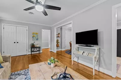 1600 Roseland Street, Greensboro, NC 27408 - Photo 5