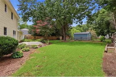 905 Northshore Court, High Point, NC 27265 - Photo 3