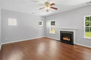2016 Heron Pointe Dr, Whitsett, NC 27377 - Photo 9
